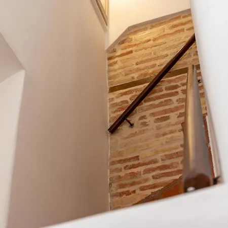 Town House 11 Apartment *