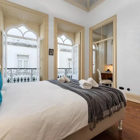 Town House 11 Apartment