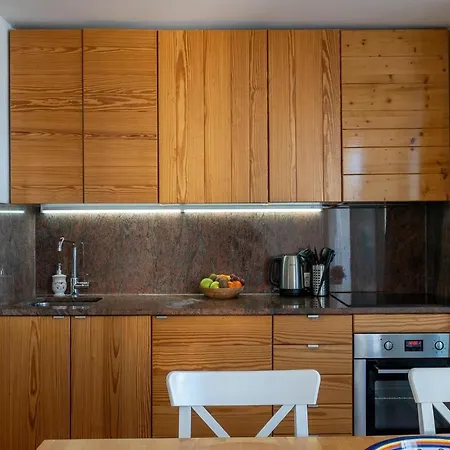 Town House 11 Apartment